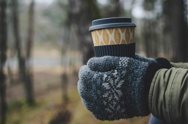 Quels critères prendre en compte pour choisir des gants tactiles élégants en hiver ?
